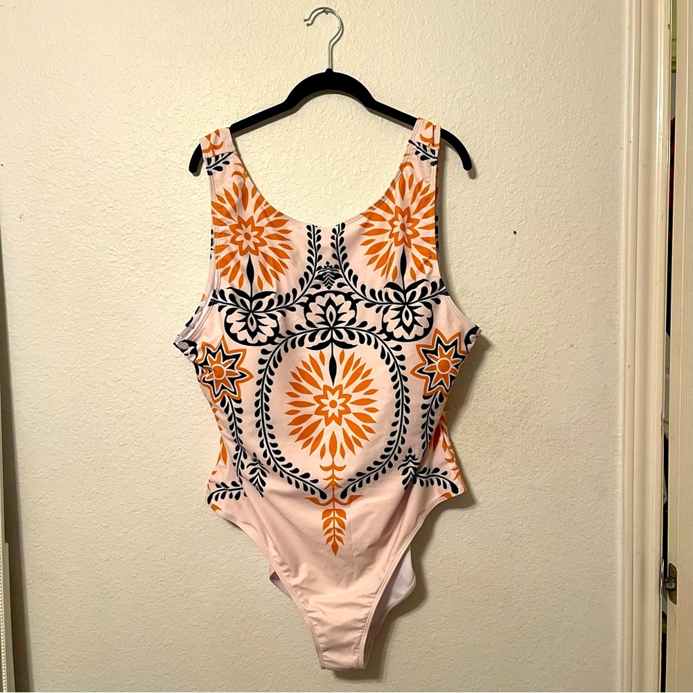 Shein swim curve plus size one piece swimsuit boho medallion summer 4x